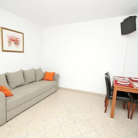Apartment Moonlight - One Bedroom With Large Terrace Classic Trogir